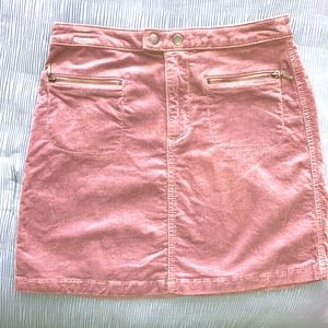 Corduroy mini skirt with zipper pockets